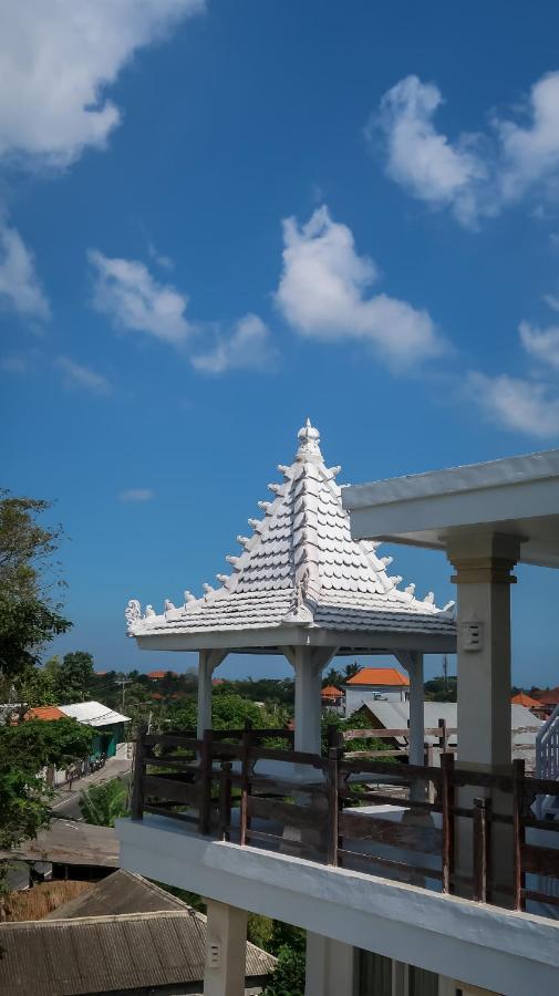 Hotel Lilis Ikvala Radha Canggu Esterno foto